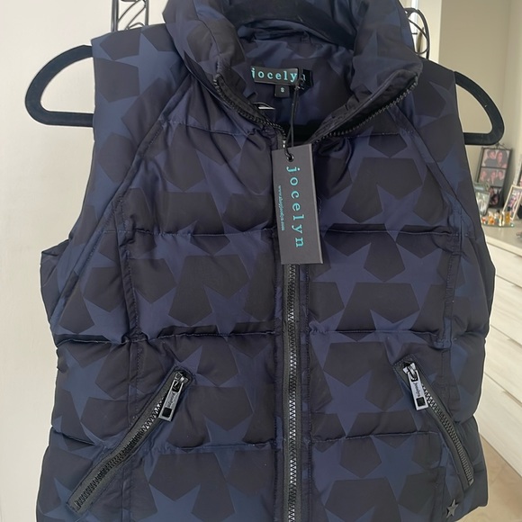 NWT JOCELYN PUFFER STAR VEST - Picture 4 of 8